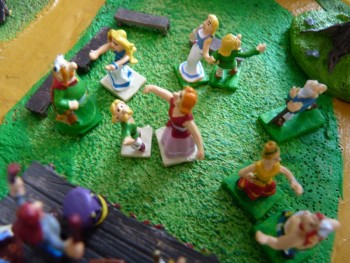 Village Astérix miniature 371 Envoi 55 le placement.jpg