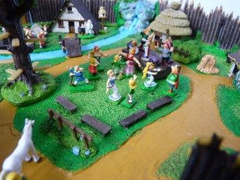 Village Astérix miniature 442 Le bal complet fini.jpg