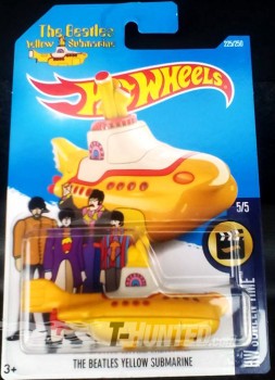 HOTWHEELS BEATLE YELLO SUBMARINE.jpg