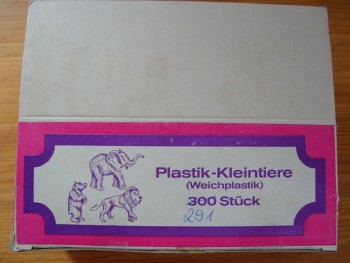 Schleich minis box (2).JPG