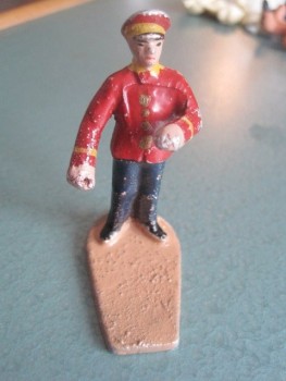 figurines (3).jpg