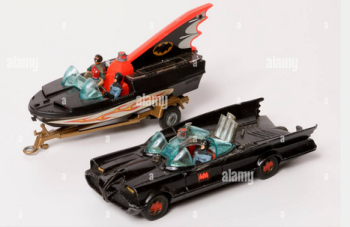 Batmobile Batboat.png