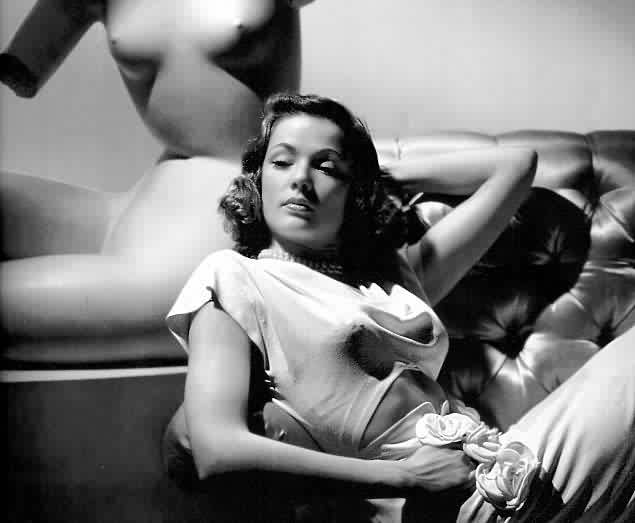 genetierney009.jpg