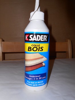 On imbibe à la colle à bois !